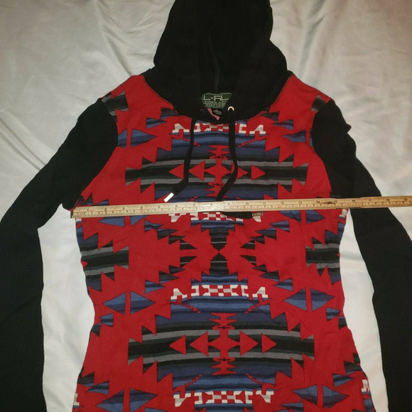 LRL Ralph Lauren Active Hoodie Shirt Black Red Aztec Pullover Waffle Top Sz M - Picture 3 of 4